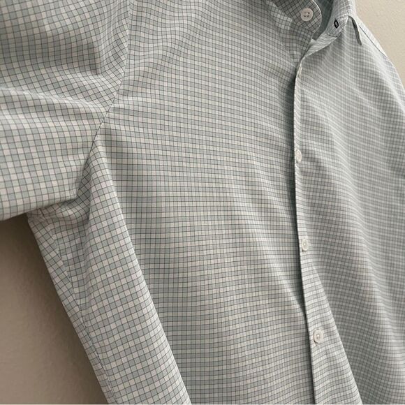 Mizzen + Main Performance Button Down Dress Shirt Men’s Size L Green Trim Fit - Picture 3 of 5
